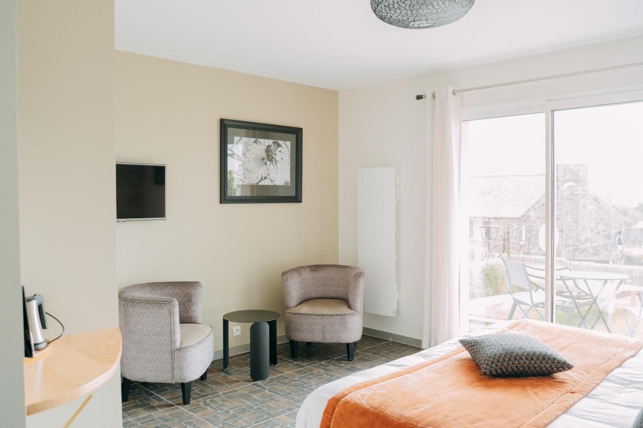 Hotel Les Agapanthes Плубаланек Екстериор снимка