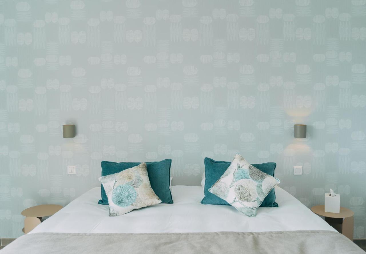 Hotel Les Agapanthes Плубаланек Екстериор снимка