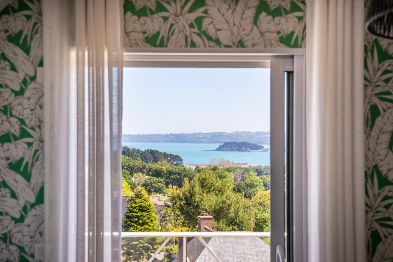 Hotel Les Agapanthes Плубаланек Екстериор снимка